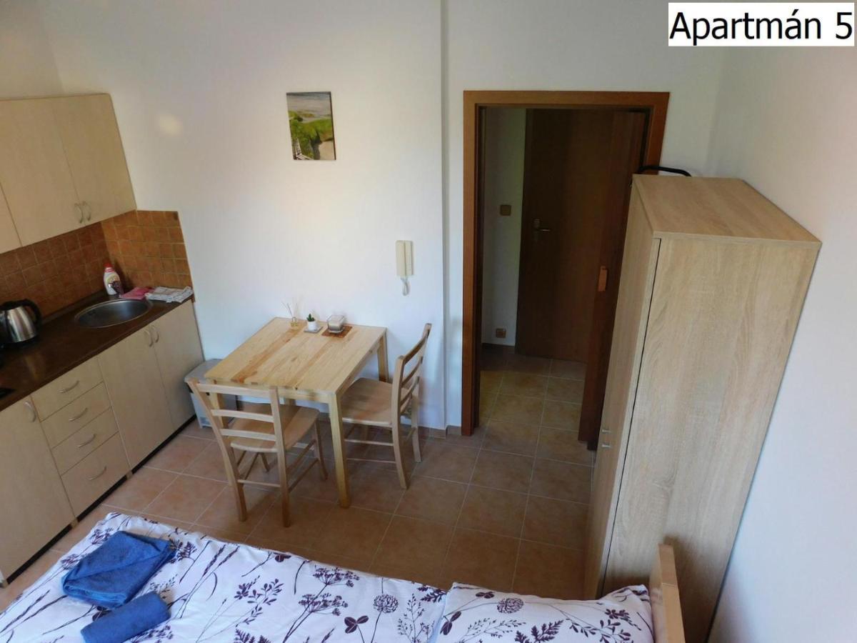 Apartmany Horní Planá エクステリア 写真