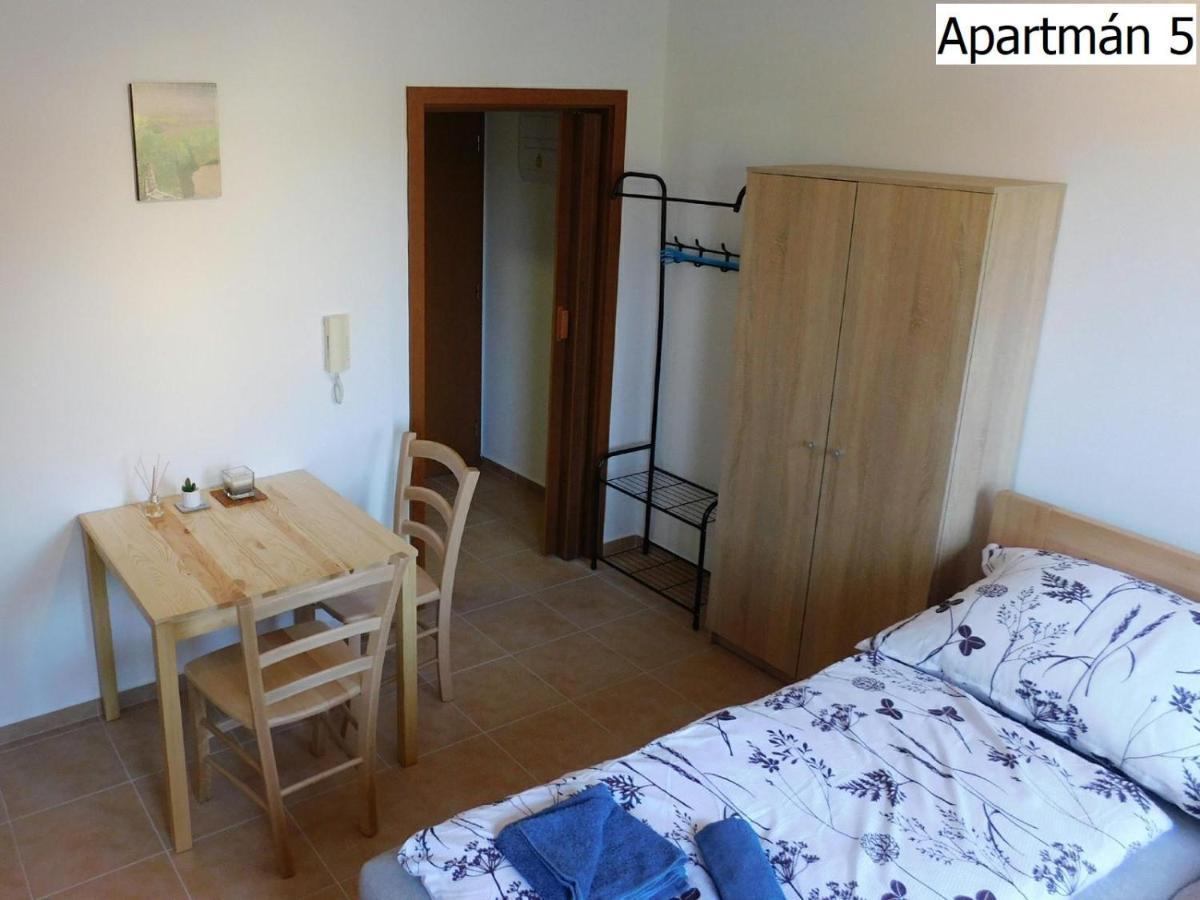 Apartmany Horní Planá エクステリア 写真