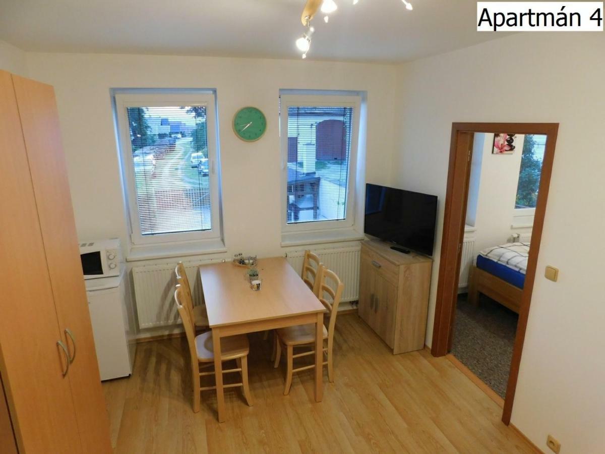 Apartmany Horní Planá エクステリア 写真